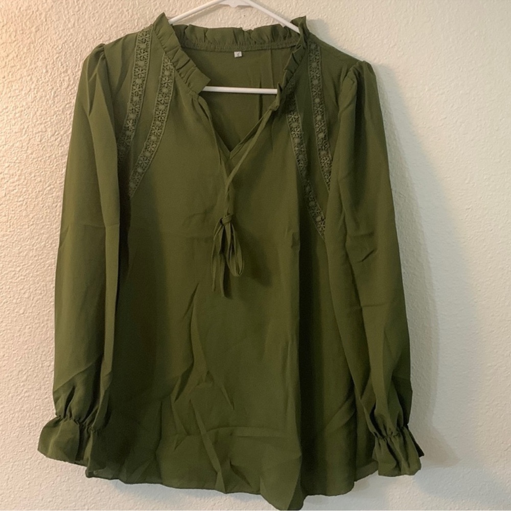 Elegant Olive Green Blouse for Women - Picture 3 of 4